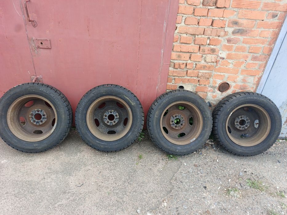 Шини диски 215х65х16.