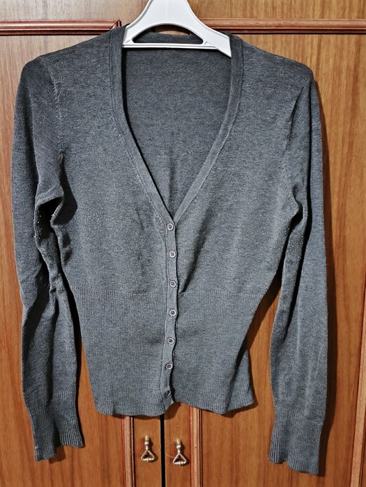 Szary rozpinany sweter rozmiar S/M 36/38