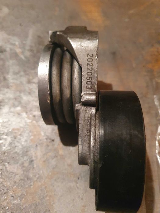 Filtr oleju separator volvo s80 2.5T  2006- r nr kat.31338685