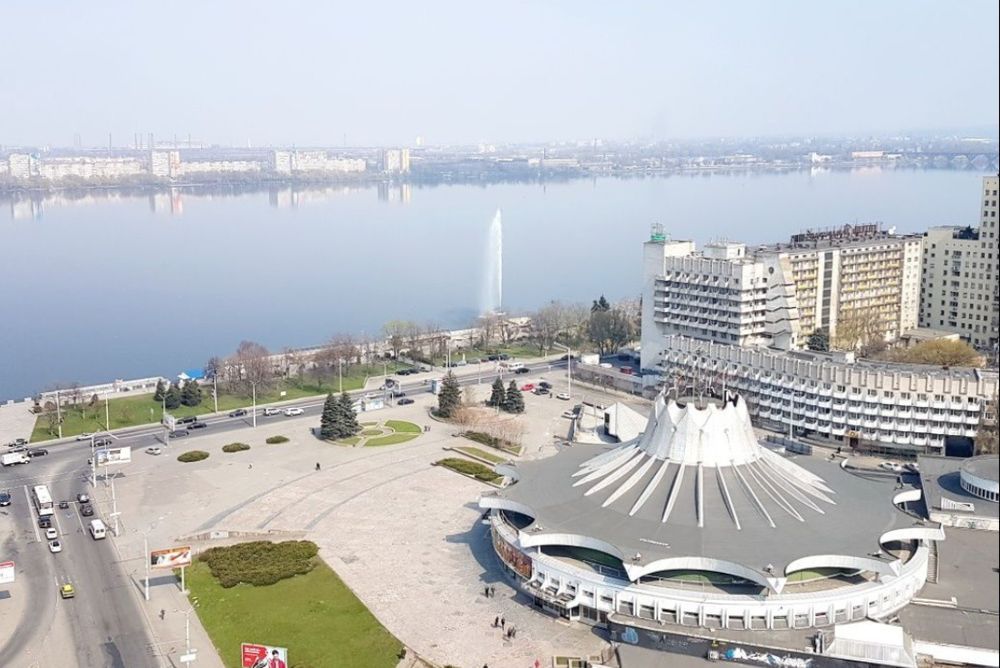 Квартира 2 кв у центрі міста Мост сіті погодинно - подобово