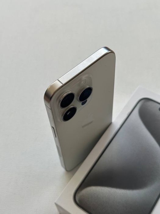 Продам IPhone 15 Pro 256 Neverlock