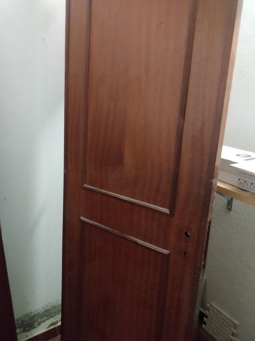 Portas em madeira excelente estado