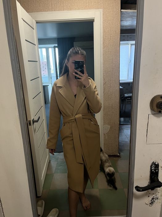 Кашемірове пальто