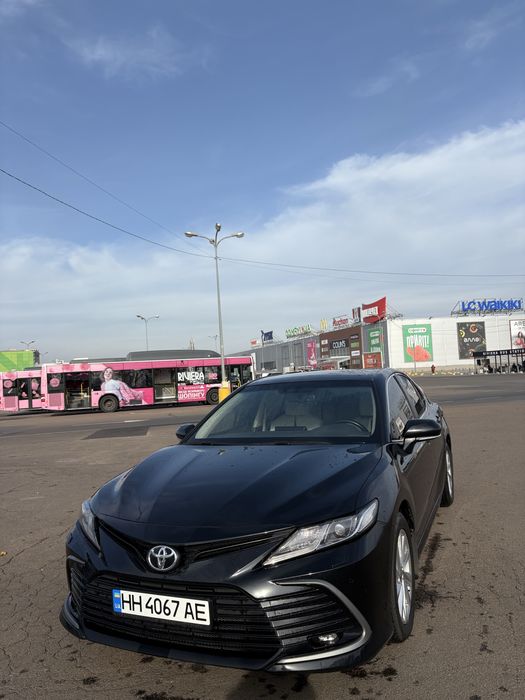 Camry 75 | Офіційний автомобіль