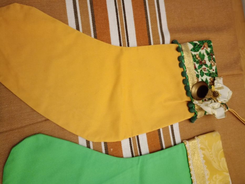 Piękne skarpety na bożonarodzeniowe prezenty.