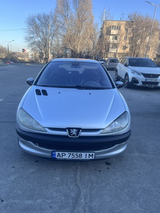 Peugeot 206 1,4 2002 г