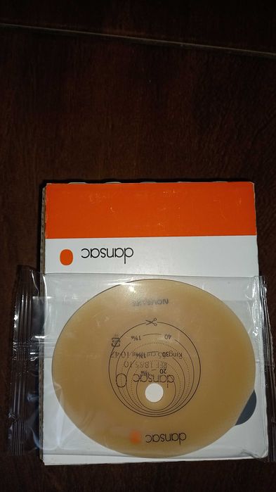 Пластини , мішки до двокомпонентних  калоприймачів