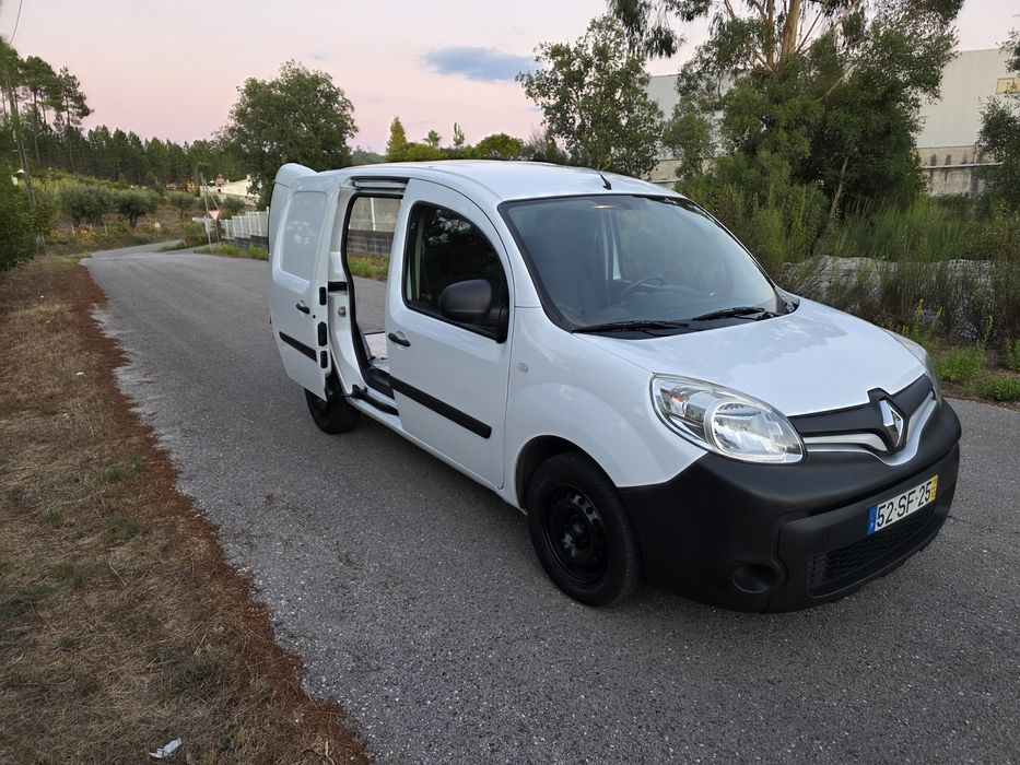 Renault kangoo iva dedutível com garantia