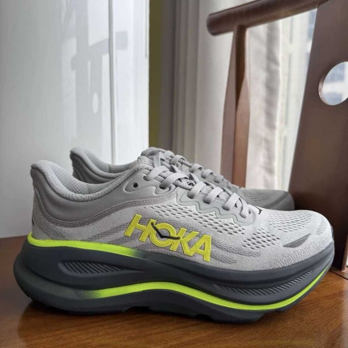 Кросівки для бігу Hoka Bondi 9