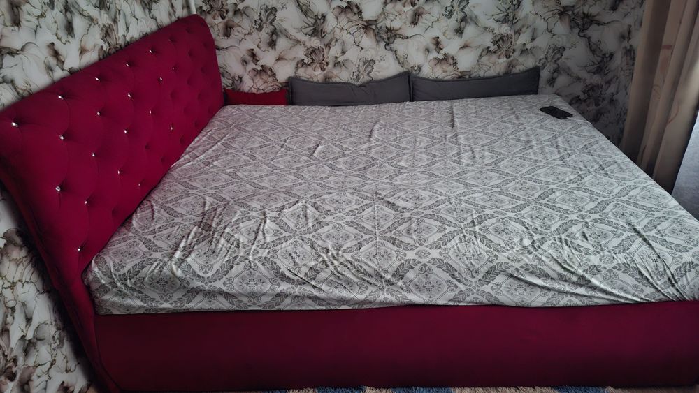 Ліжко двох спальне