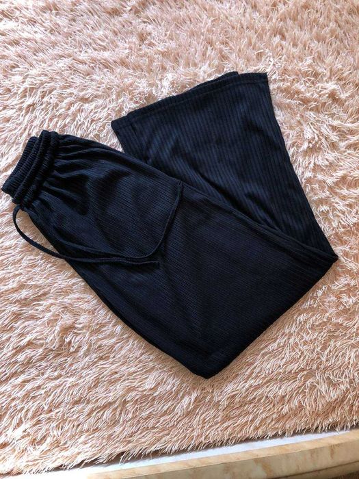 штани в рубчик чорні