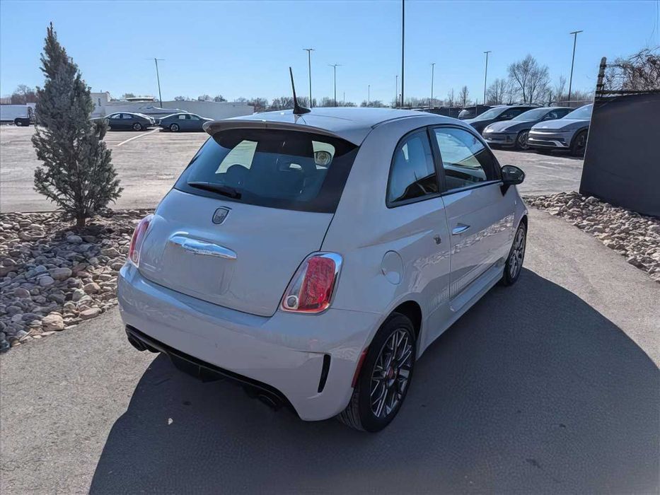 FIAT 500 Abarth      2017