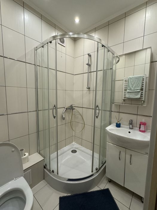 Вільна сьогодні! Світло не виключають!Затишна квартира в центрі міста