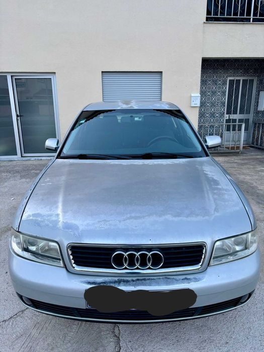 Audi A4 – Confortável, Fiável e Pronto a Andar