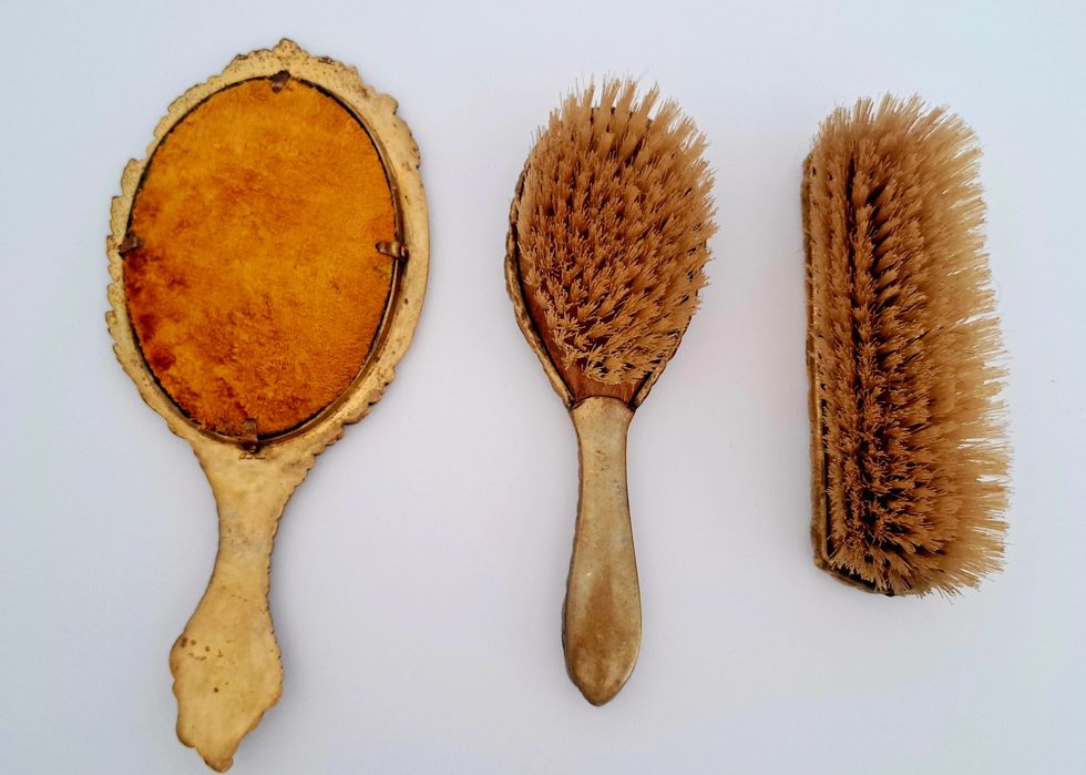 Conjunto vintage com mais de 100 anos