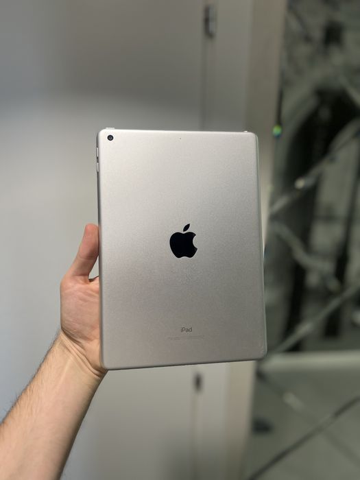 iPad 6th 128 gb Silver Wifi 9.7 2018 планшет з гарантією