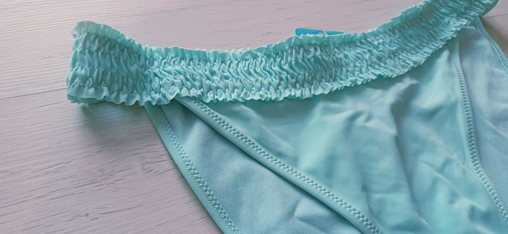 Turkusowe bikini stroj kapielowy dwuczęściowy  majtki xl stanik L nowe