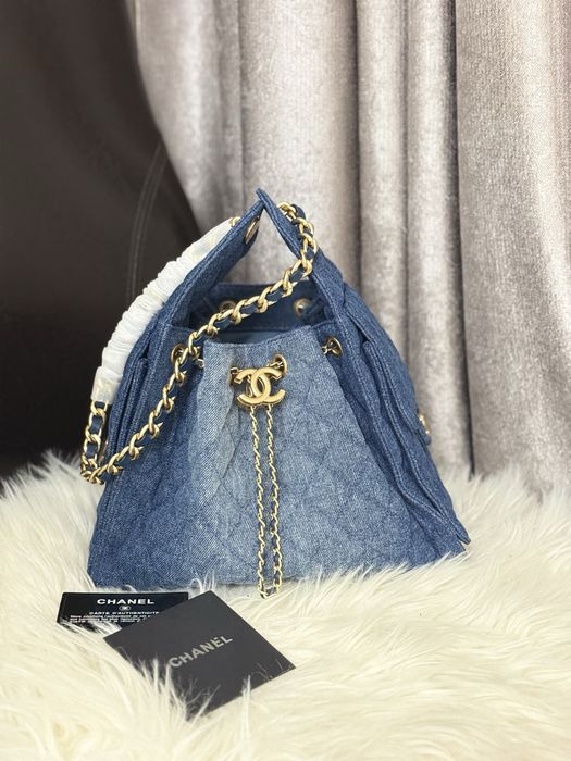 Сумка Chanel hobo
