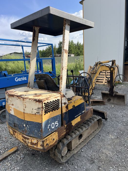 Minikoparka KOMATSU PC-05 . 1300 kg