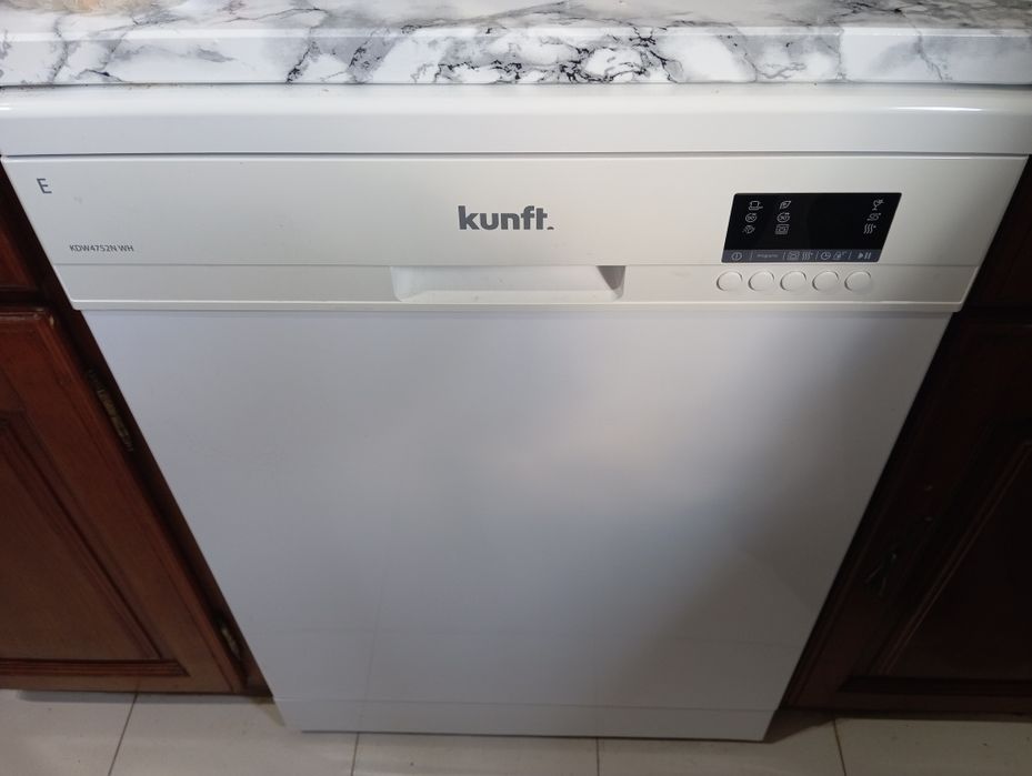 Lavar Loiça (Marca Kunft)em perfeito estado máquina muito boa