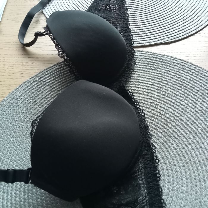 Biustonosz push up, czarny Esotiq 75B