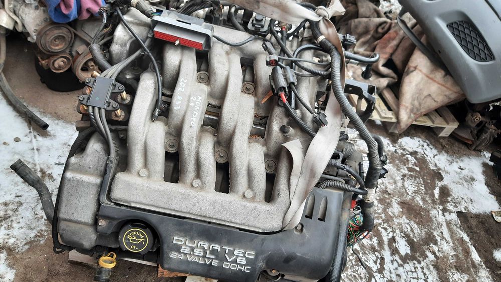 silnik kompletny 2.5 v6 Ford mondeo mk3 cougar 172tyś