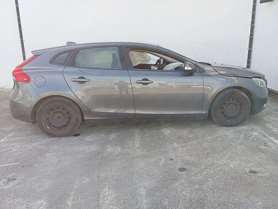 Para peças VOLVO V40 Hatchback Van (525)
