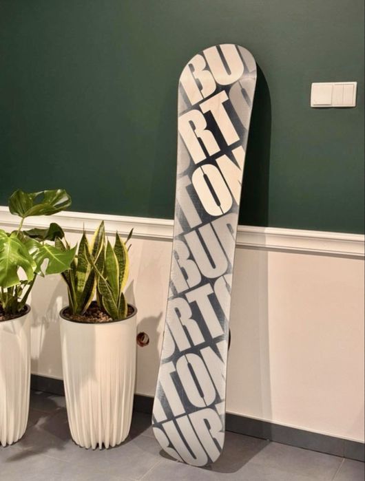 Deska snowboardowa Burton Clash