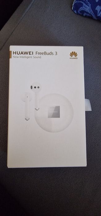 Продам наушники HUAWEI FreeBuds 3