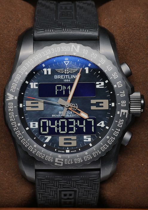 Breitling cocpit B50 Night mission BENTLEY BANTAYAGA  VB50109U Full service by Breitling