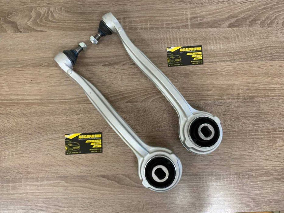 Комплект важелів Raiso передньої підвіски Mercedes Benz C-Class (W203)