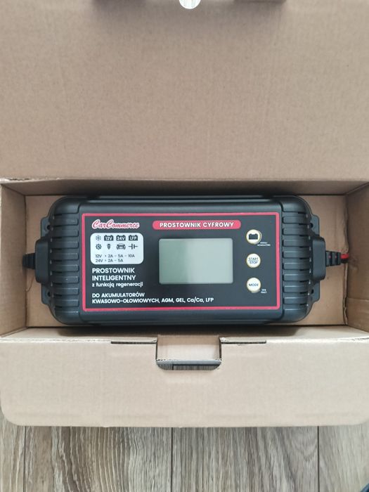 Prostownik Cyfrowy Inteligentny 12V-10A / 24V-5A - GEL  CARCOMMERCE
12