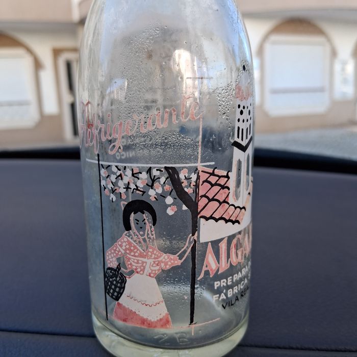 Garrafa de coleção rara, "Algarvia"