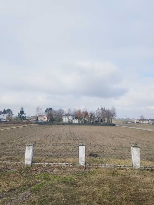 Sprzedam działkę budowlana