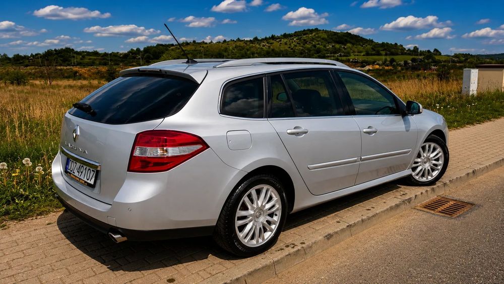 Renault Laguna 3.0 DCI 235KM INITIALE Skóra Xenony Navi Automat