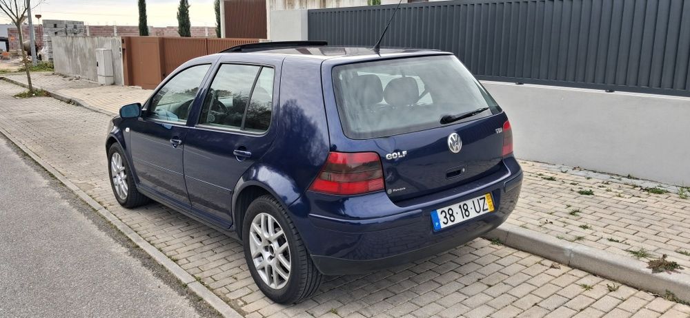 Vw golf  IV   1.9 TDI  130Cv  cx6 nacional  2003 1 registo histórico de manutenções