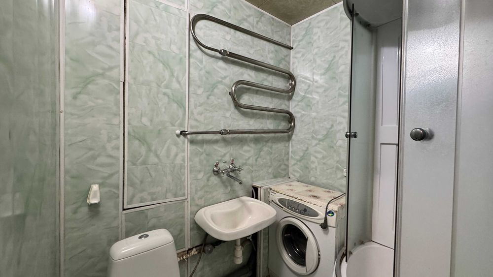 Продам 3-х ком кв, кирпич дом, пр. Слобожанского