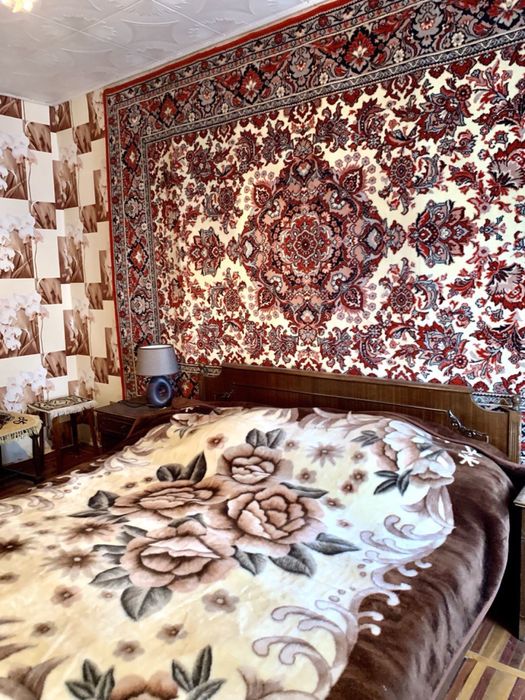 Продам 2 ком квартиру Южный мкрн, Пески