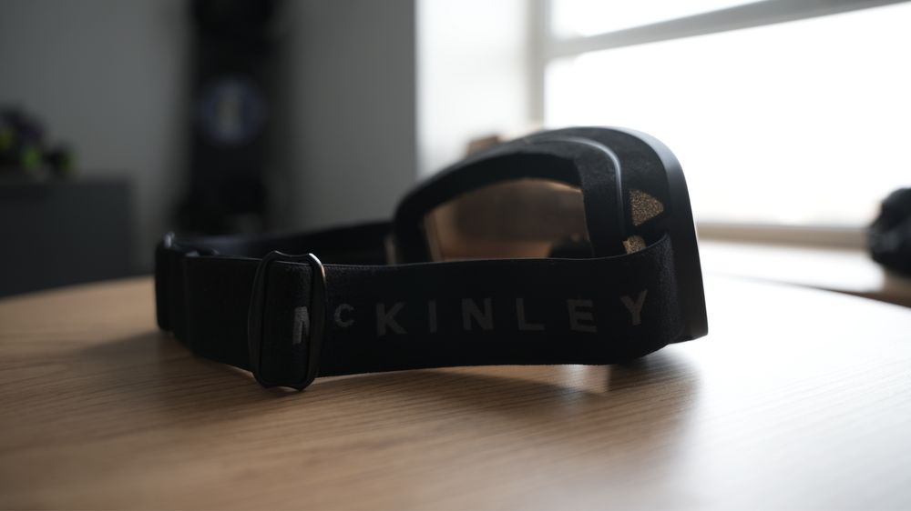 Гірськолижна маска McKinley