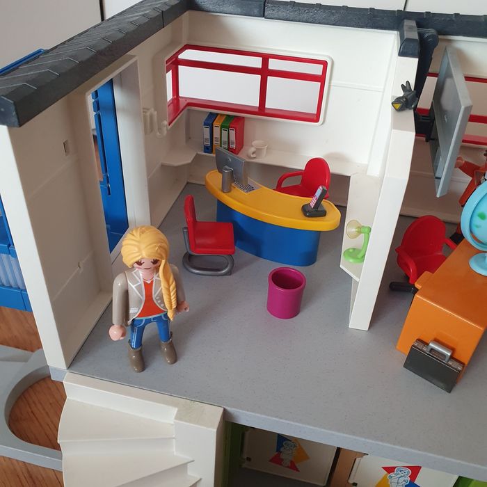 Szkoła Playmobil 9453