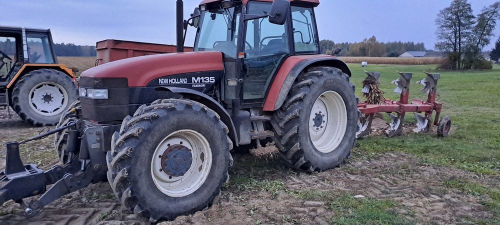 New Holland M 135