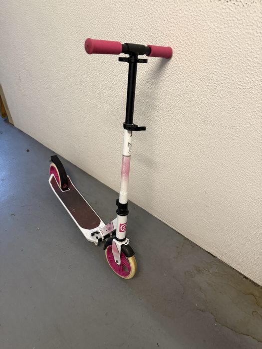 Trotinete decathlon crianca