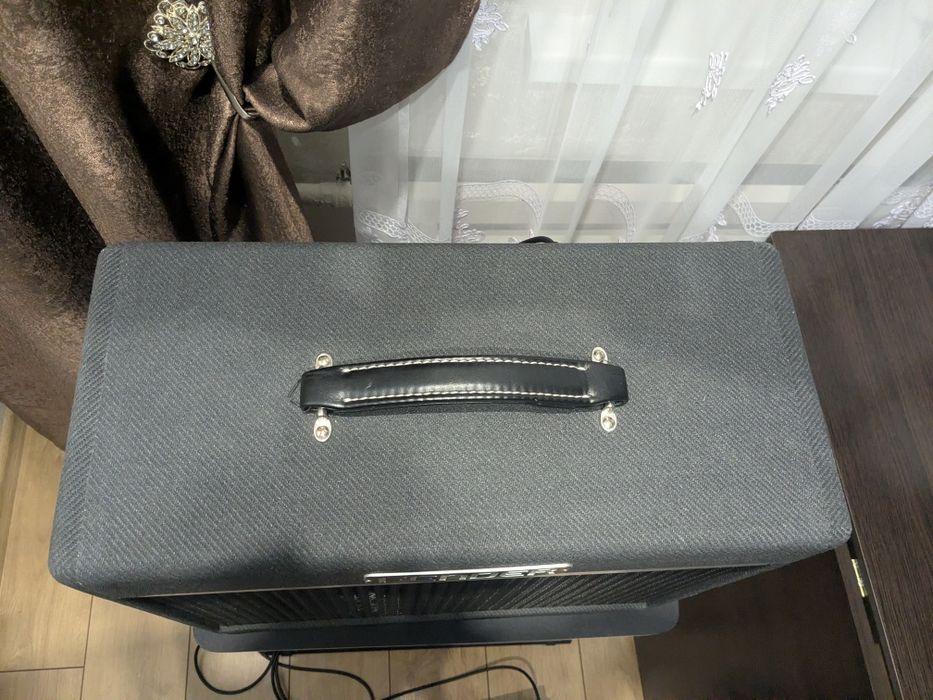 Fender Bassbreaker 1x12 гітарний кабінет