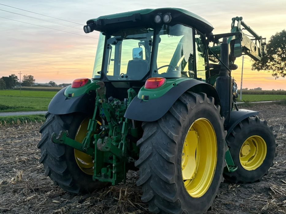 Ciągnik rolniczy john deere 6115 rc ładowacz czołowy