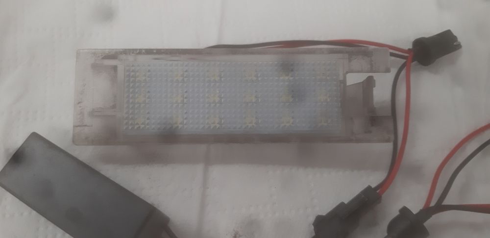 Luz de led para matrícula