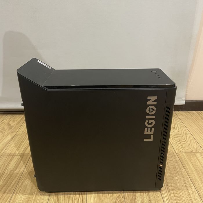 Desktop Gaming LENOVO Legion T5