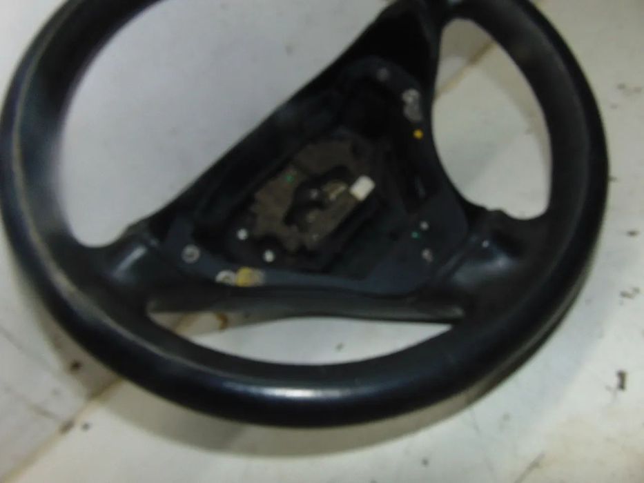 Mercedes Vaneo volante " usado em bom estado