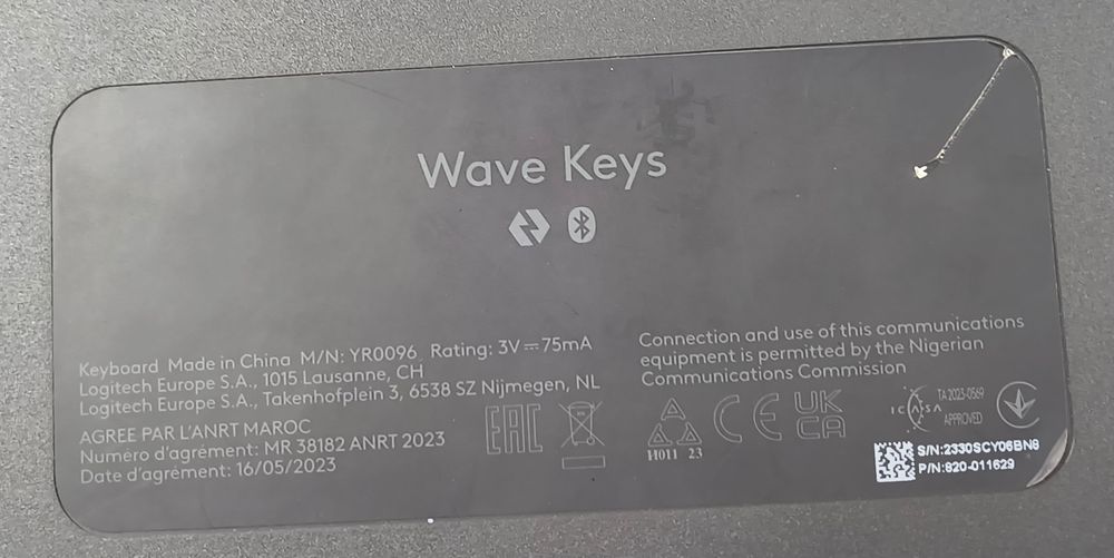 Wave Keys бездротова клавіатура