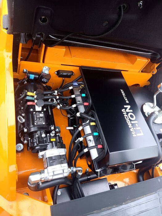 Електричний навантажувач Hangcha CPD15-(18)-XEY2HA-SI. Li-ion