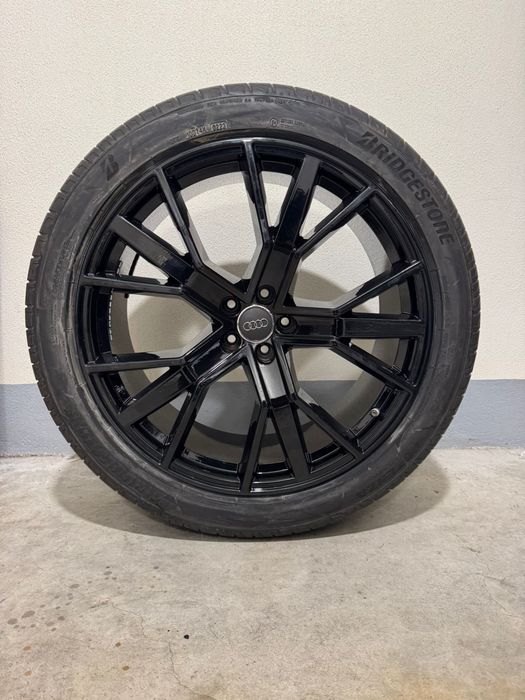 Jantes Audi 22" com Pneus Novos